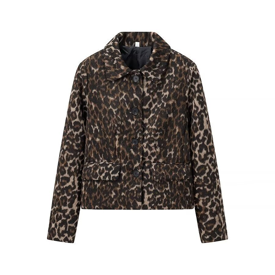 Women's Boxy Short Jacket with Leopard Print, Shirt Collar and Patch Pockets Chichicherry