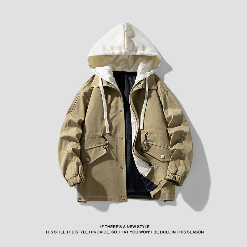 Men's utility field jacket with contrasting hood, adjustable hem and large patch pockets Chichicherry