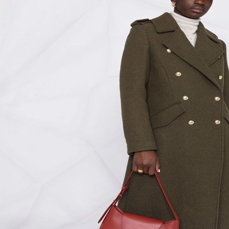 Women A-line Wool Blend Coat with Double-breasted Tailoring, Metal Buttons and Flap Pockets Chichicherry