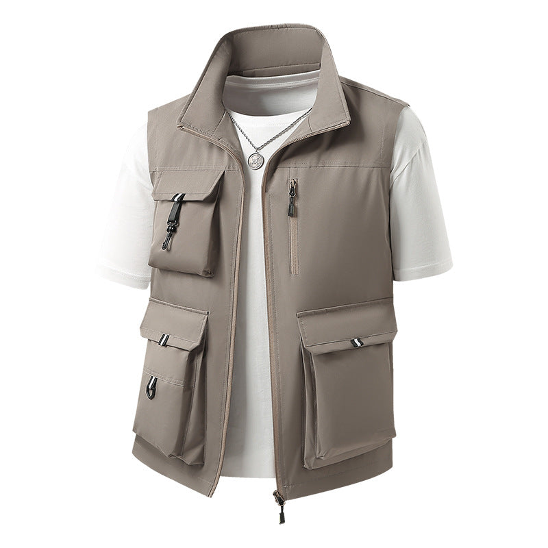 Men's multifunctional outdoor vest with multiple cargo pockets and stand-up collar Chichicherry