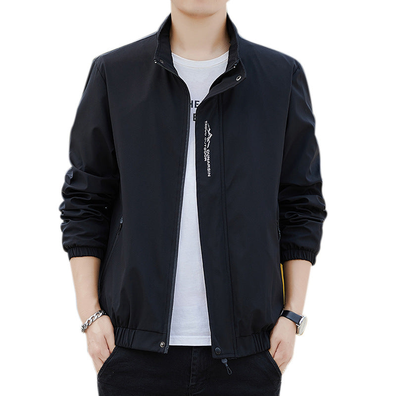 Men's lightweight water-repellent hooded jacket in urban minimal style with zipper Chichicherry