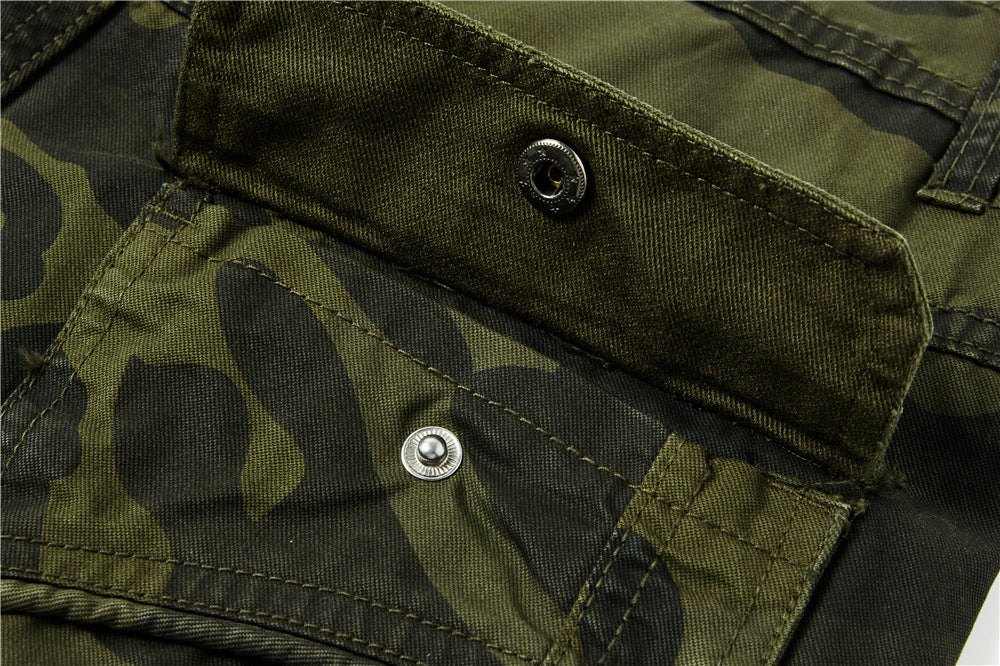 Men's cargo pants in utility style with reinforced knees, multiple pockets and drawstring waistband Chichicherry
