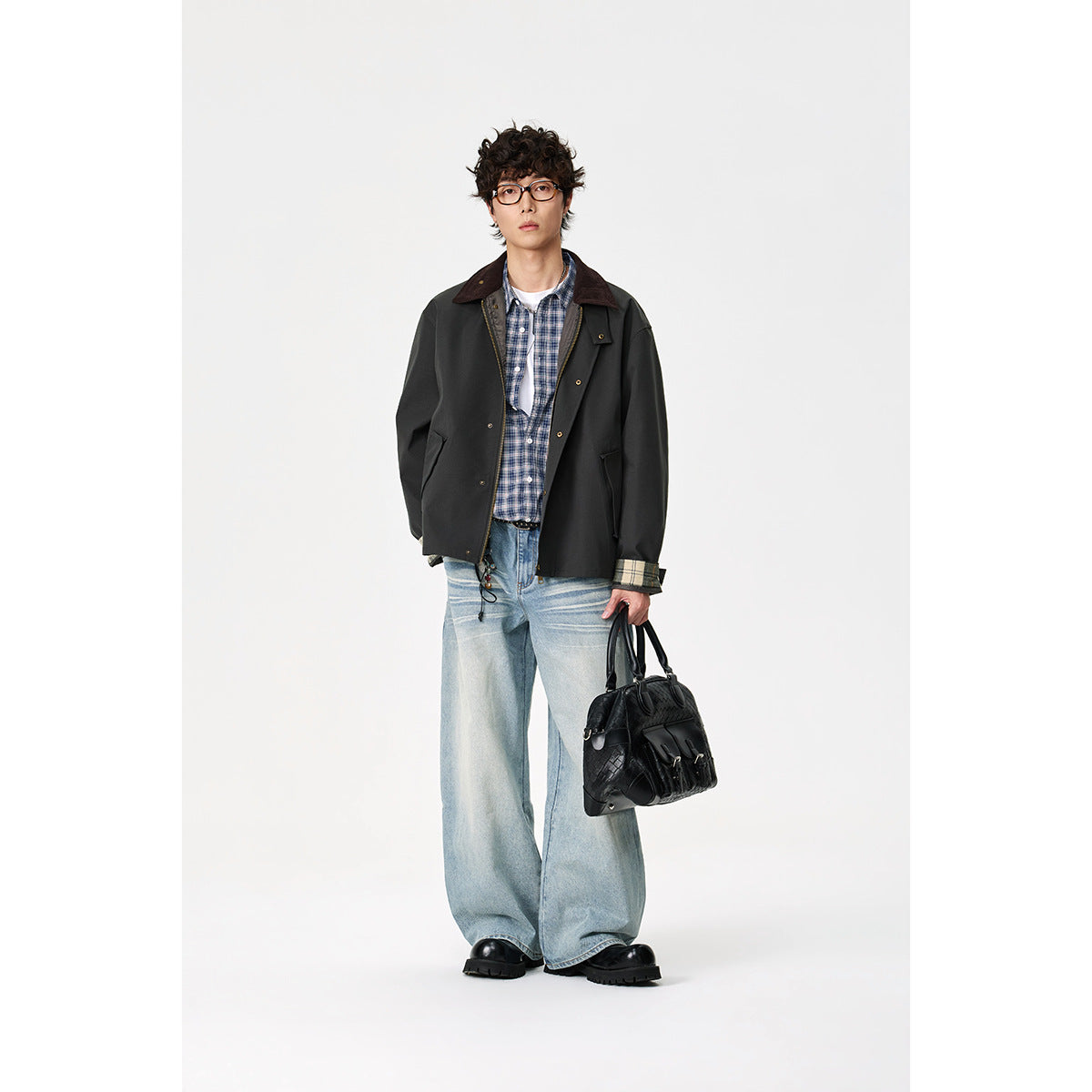 Men's Short-Cut Canvas Field Jacket with Cord Collar and Concealed Snap Placket Chichicherry