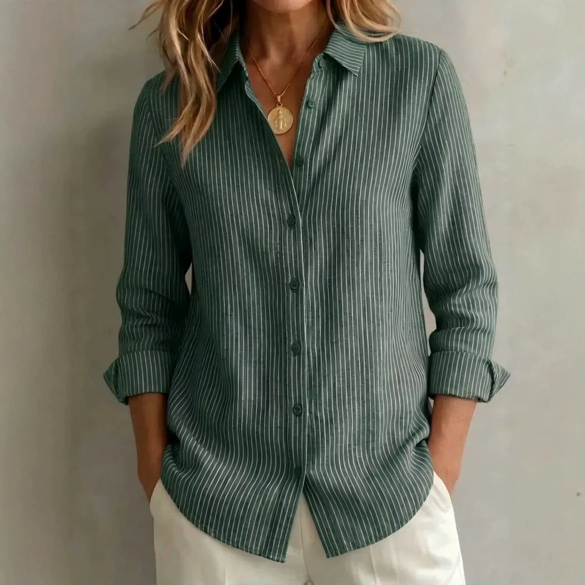 Women's lightweight shirt with fine pinstripe relaxed fit and button placket Chichicherry