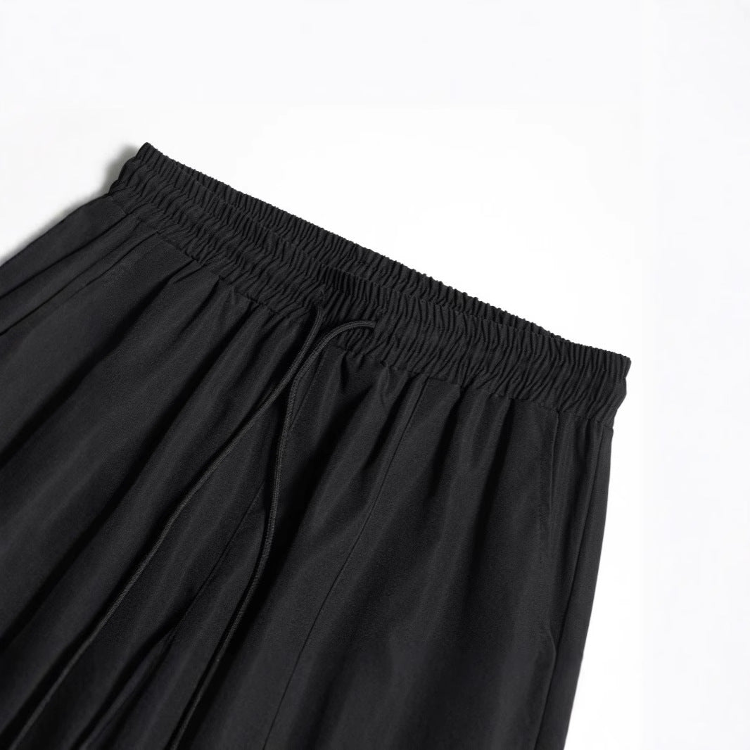 Men's cargo joggers with elastic ankle cuffs, multiple pockets & reflective applications Chichicherry