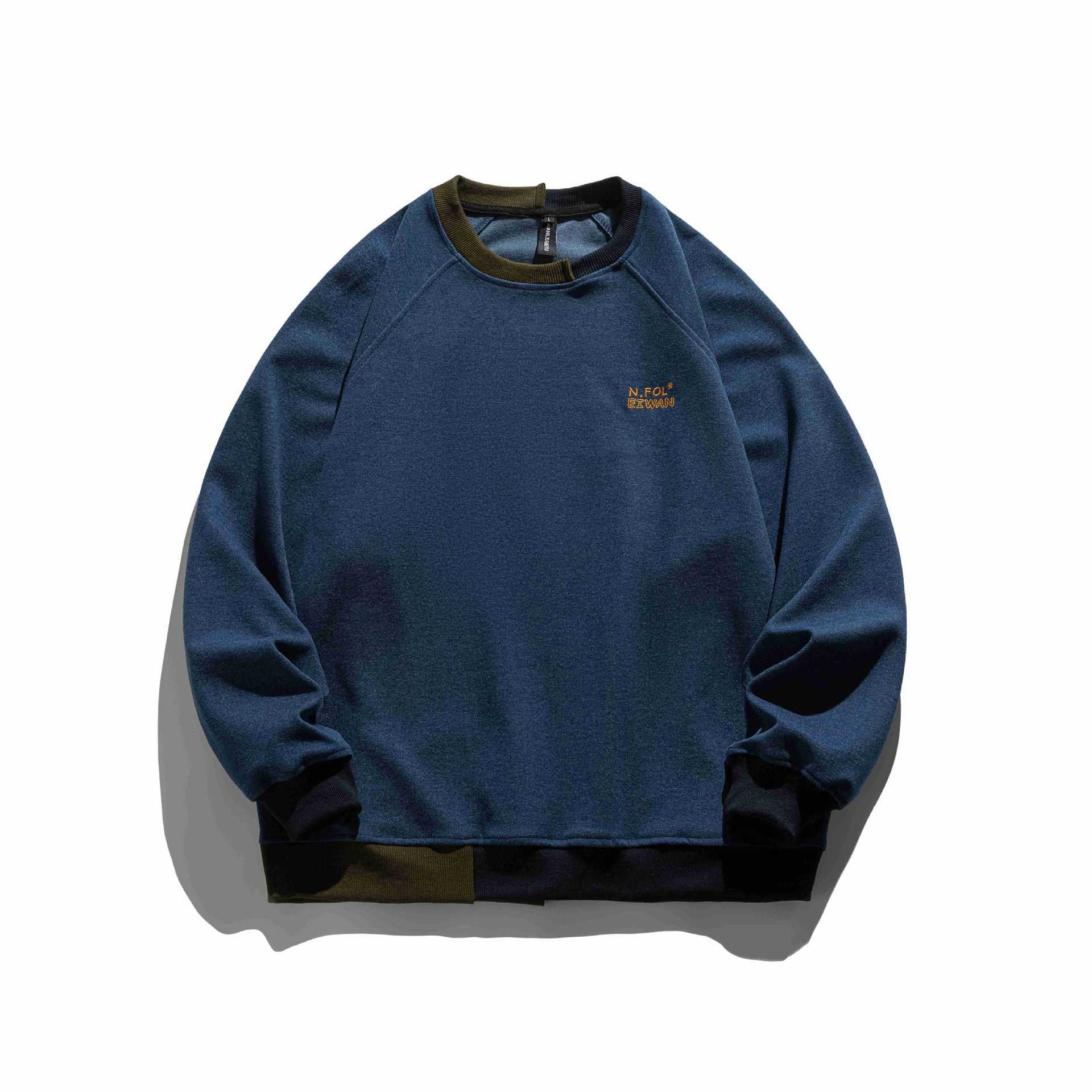 Men's Comfortable Cotton Sweatshirt with Contrast Cuffs and Chichicherry Embroidered Logo