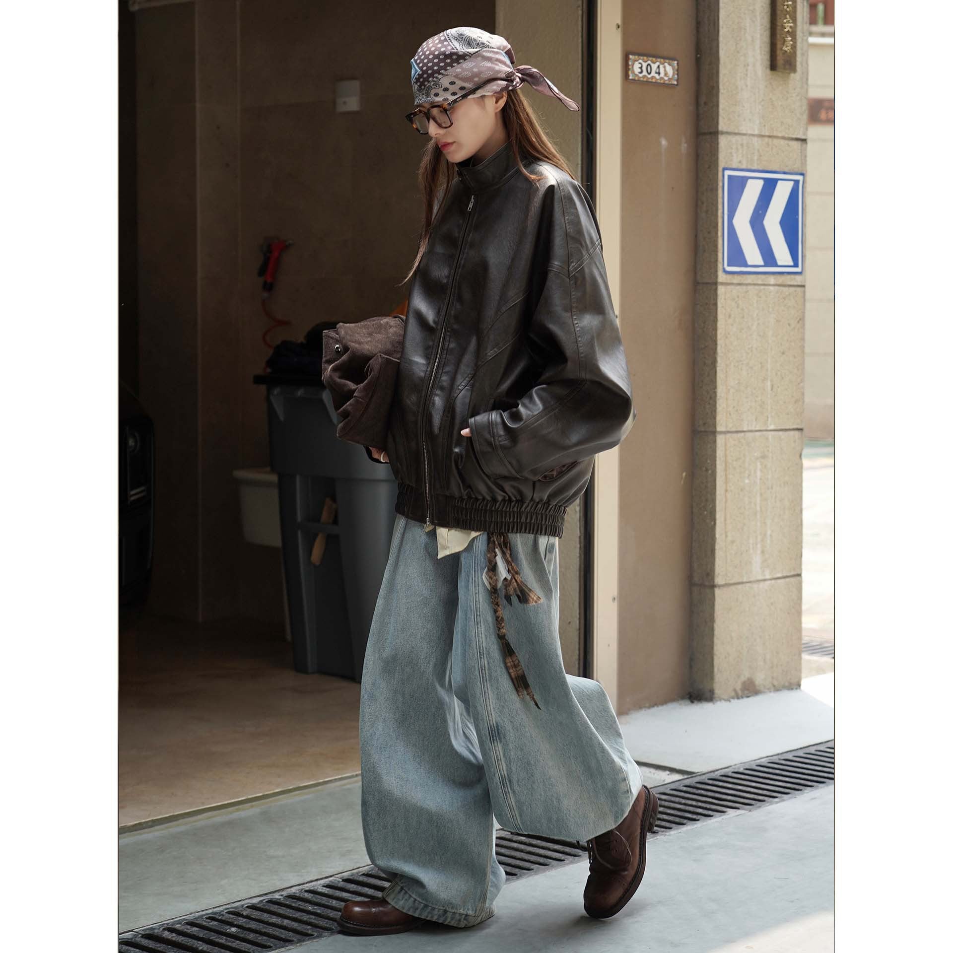 Women's Oversized Leather Bomber Jacket with Stand-up Collar, Concealed Zipper and Gathered Hem Chichicherry