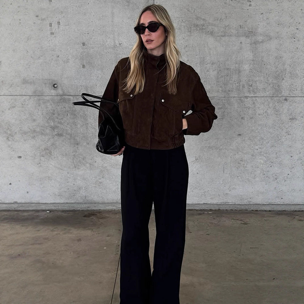 Women's short jacket made of suede leather with patch pockets Chichicherry