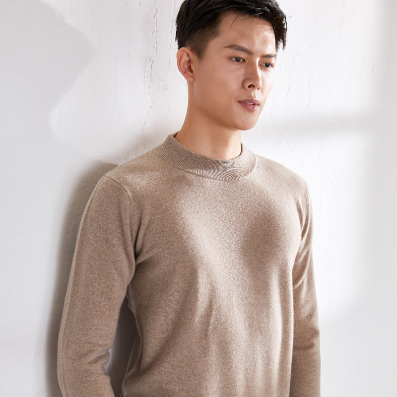Men's Fine Turtleneck Sweater in Slim Minimal Silhouette made of Wool-Cashmere Mix Chichicherry