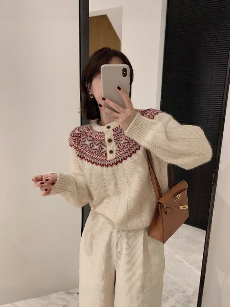 Women's Norwegian pattern round yoke pullover with button placket and mohair look Chichicherry