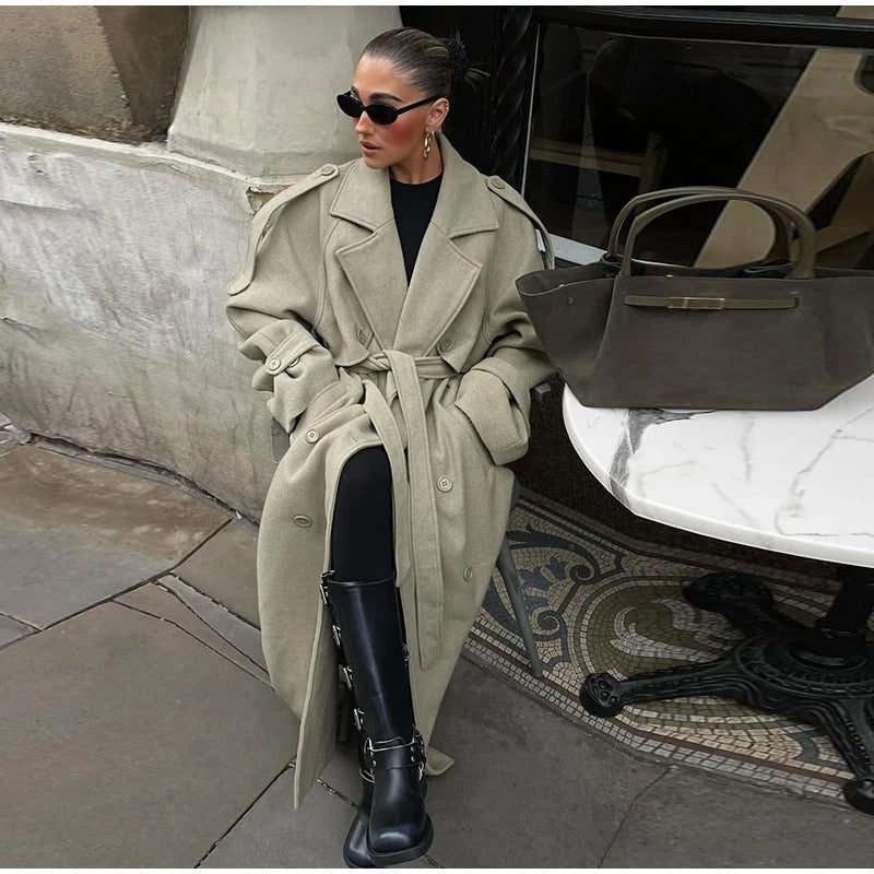 Women's extravagant oversized coat in maxi length made of wool blend with accentuated shoulder yoke and wide lapels Chichicherry