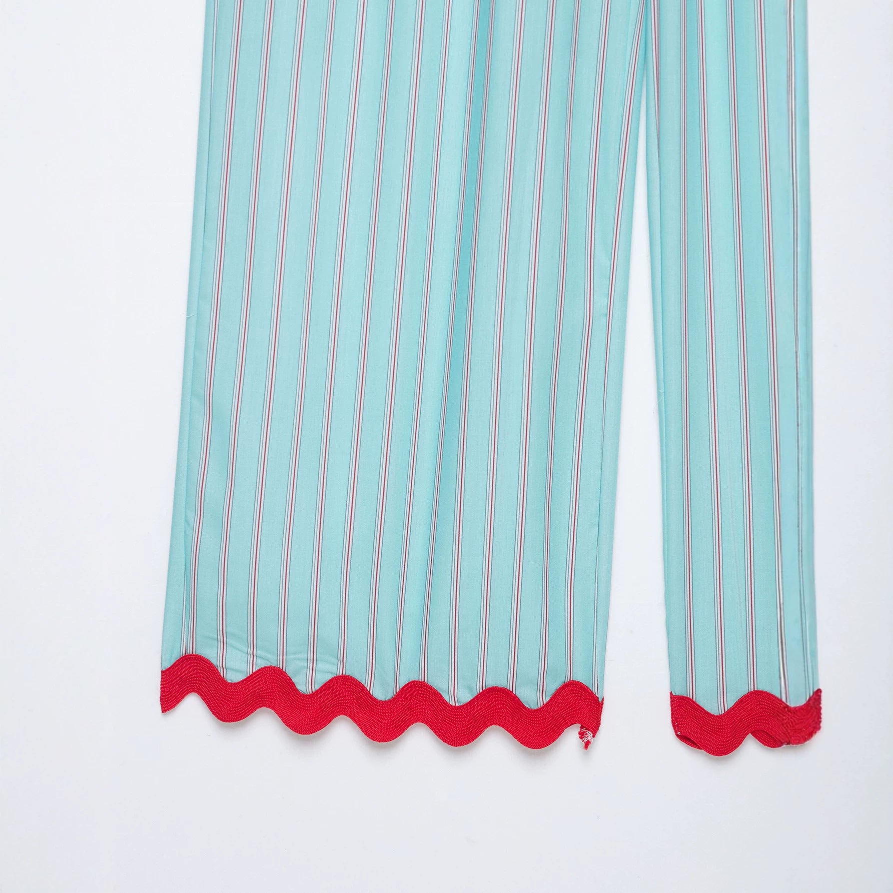 Women's Wide Culotte Pants with Elastic Waistband, Fine Vertical Stripes and Wave Edge Chichicherry