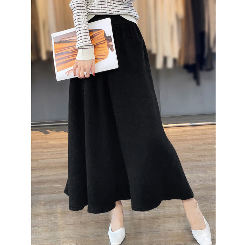 Ladies midi skirt made of knitted wool blend with flared A-line Chichicherry