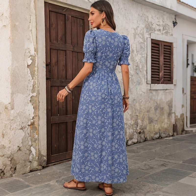 Women's Long Light Summer Maxi Dress with Square Neckline, Puff Sleeves and Floral Embroidery Look Chichicherry
