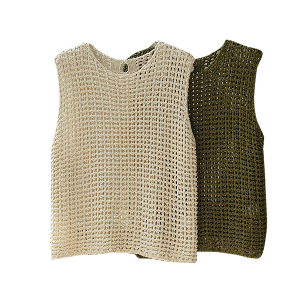 Women Crocheted Chunky Knit Vest in Layering Style made of Cotton Blend Chichicherry