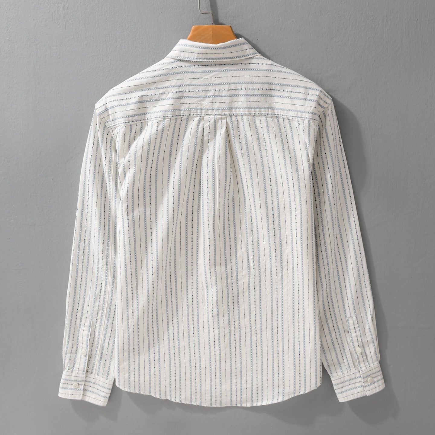 Men Striped Overshirt made of cotton blend with chest pocket and relaxed fit Chichicherry
