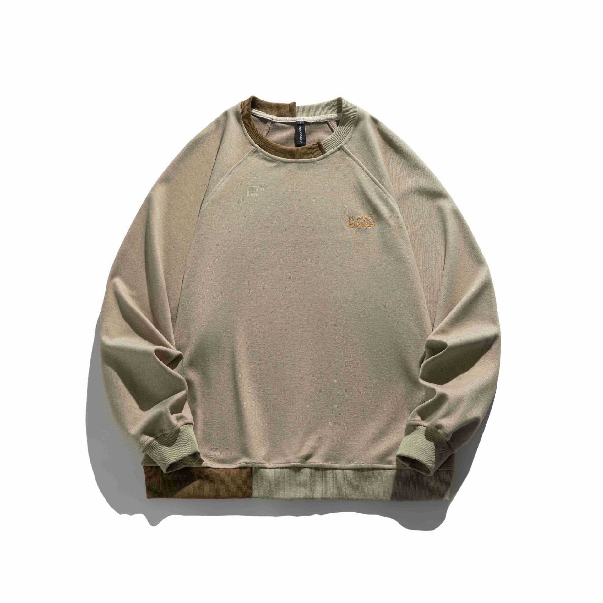 Men's Comfortable Cotton Sweatshirt with Contrast Cuffs and Chichicherry Embroidered Logo