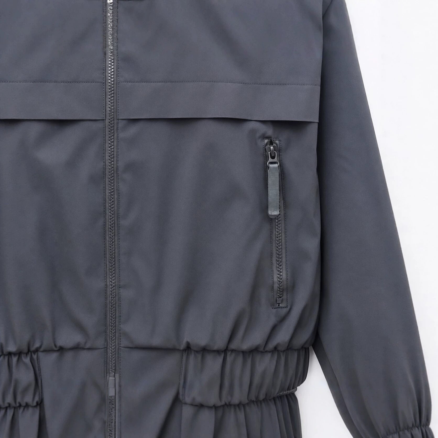 Women's Lightweight Hooded Windbreaker with Water-Repellent Coating, Zipper and Elastic Hem Chichicherry