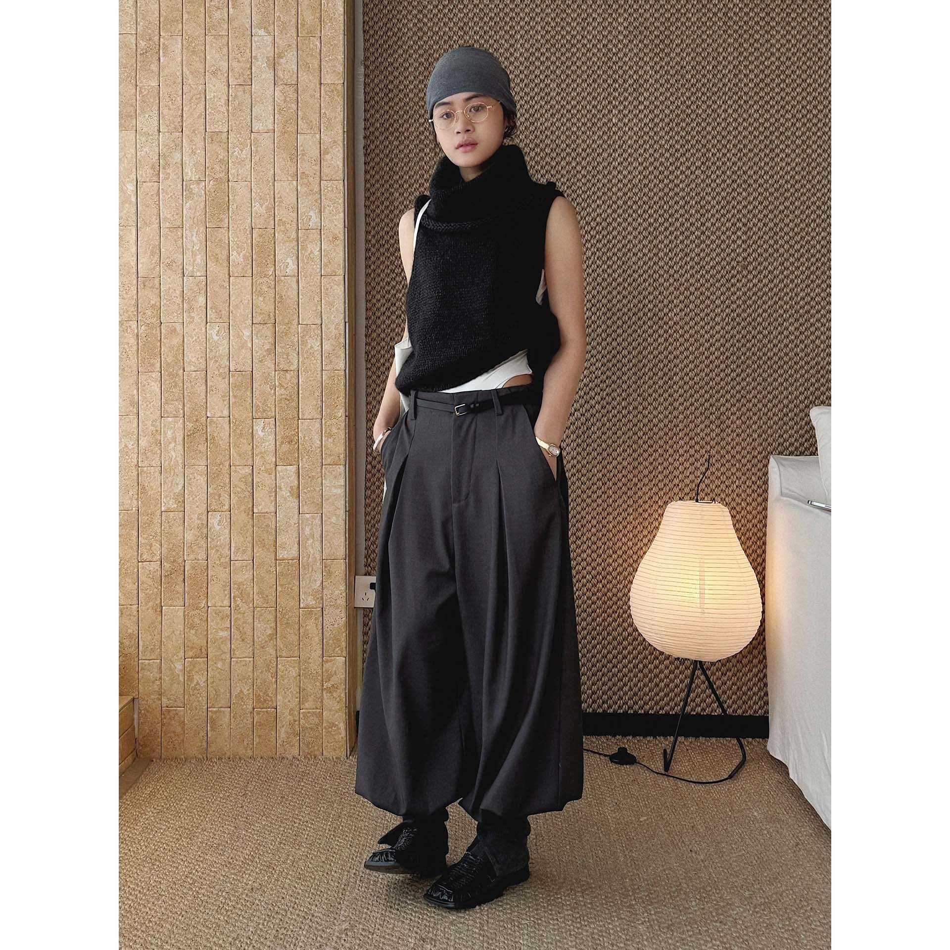 Women's wide pleated trousers with high waist and wool blend Chichicherry