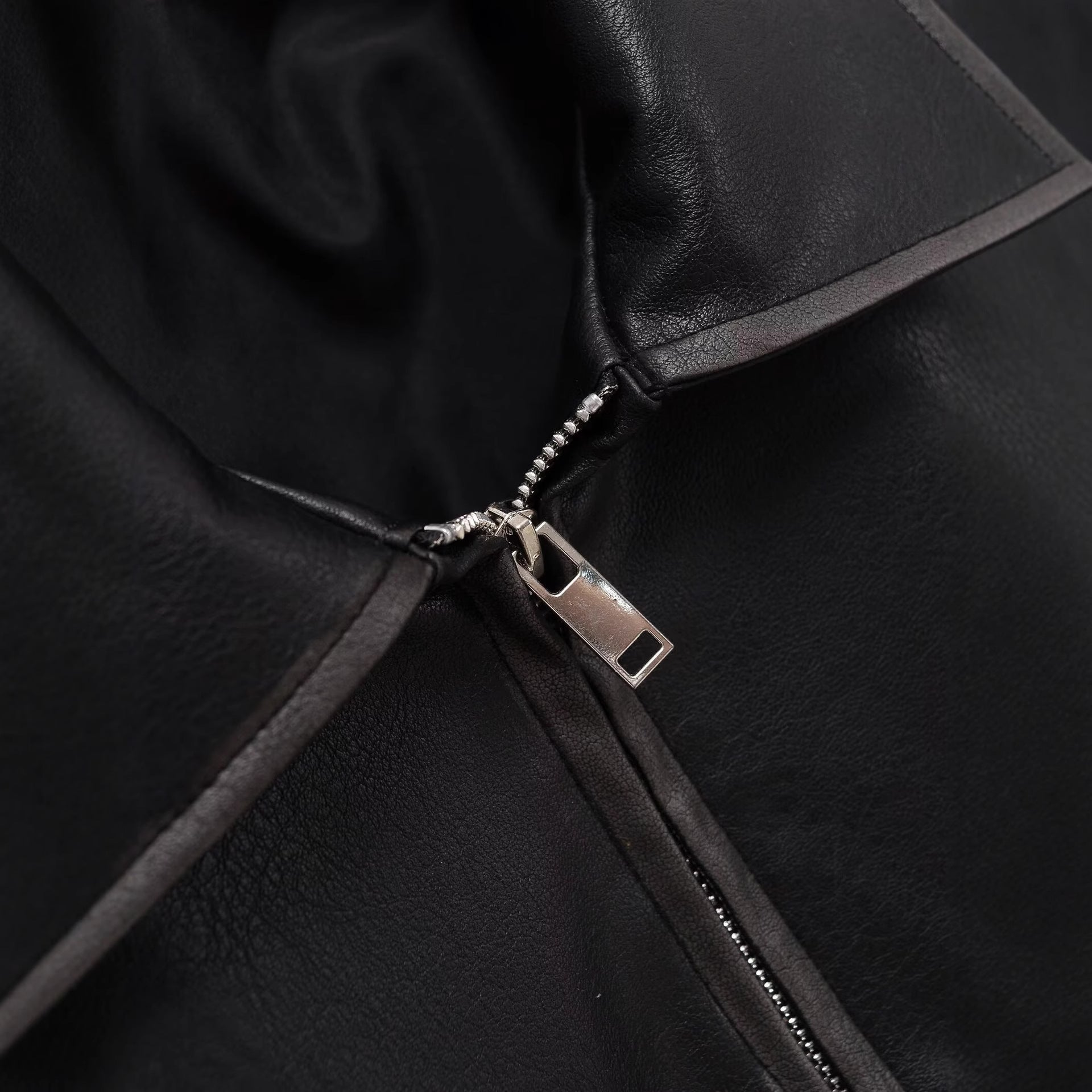 Women's Short Boxy Leather Look Jacket with Zip and Large Flap Pockets Chichicherry