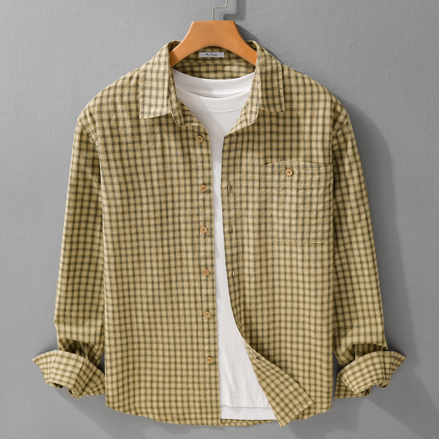 Men's Fine Checkered Pattern Layering Shirt made of Cotton Poplin with Chest Pocket and Relaxed Hem Chichicherry