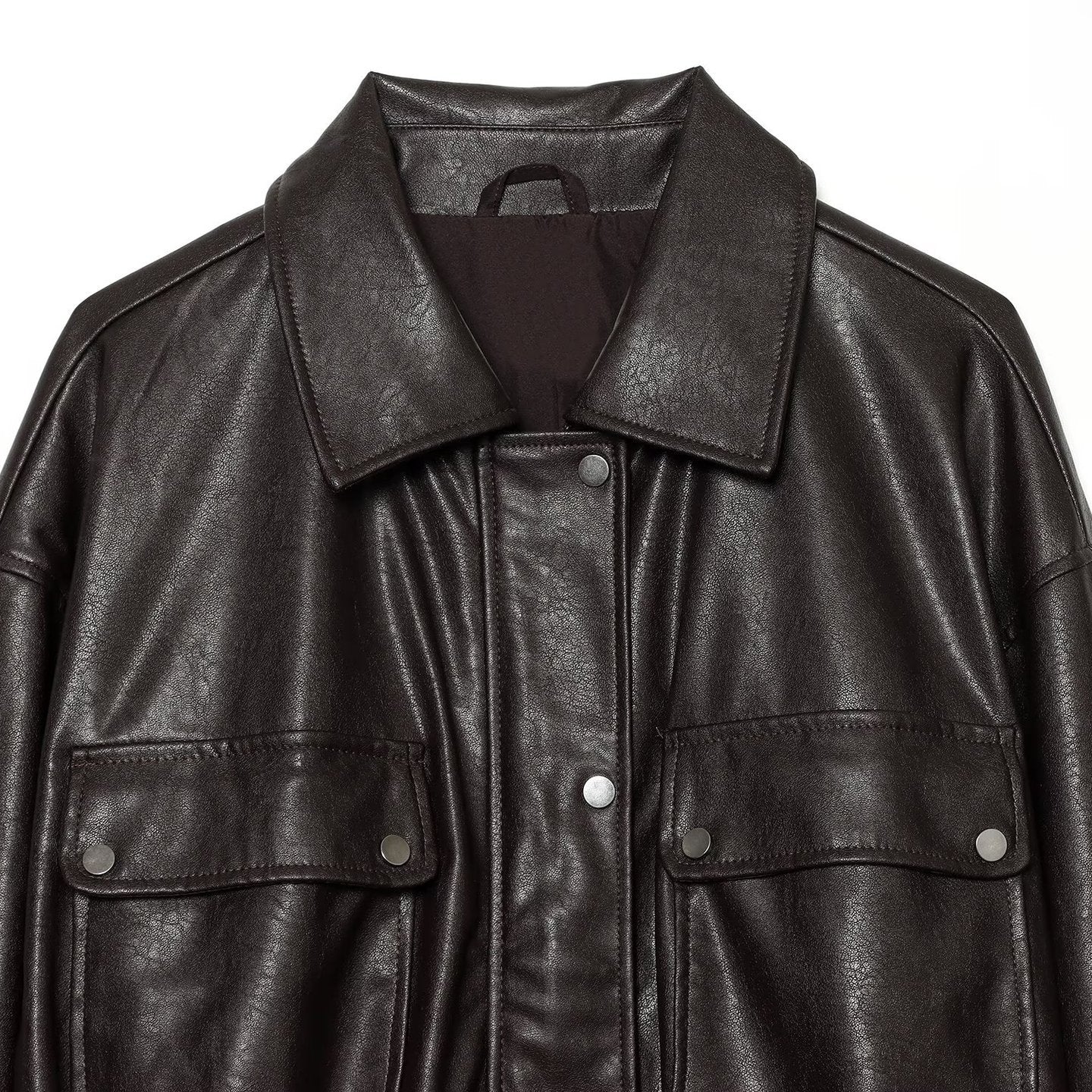 Women’s cropped jacket in oversized look made of faux leather with drawstring waist Chichicherry