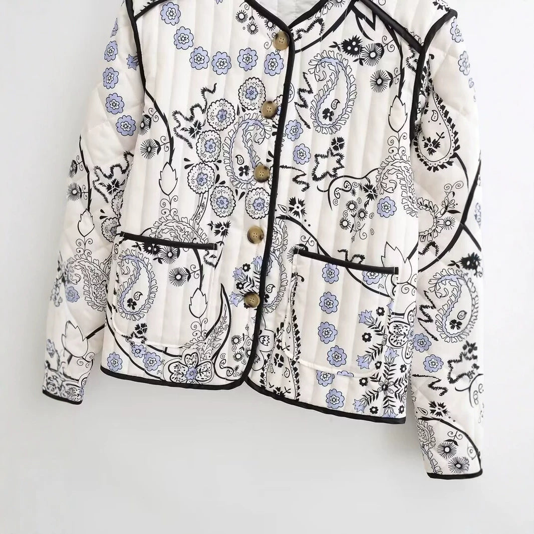 Women's Quilted Short Jacket with Paisley Flower Print, Round Neckline and Contrast Piping Chichicherry