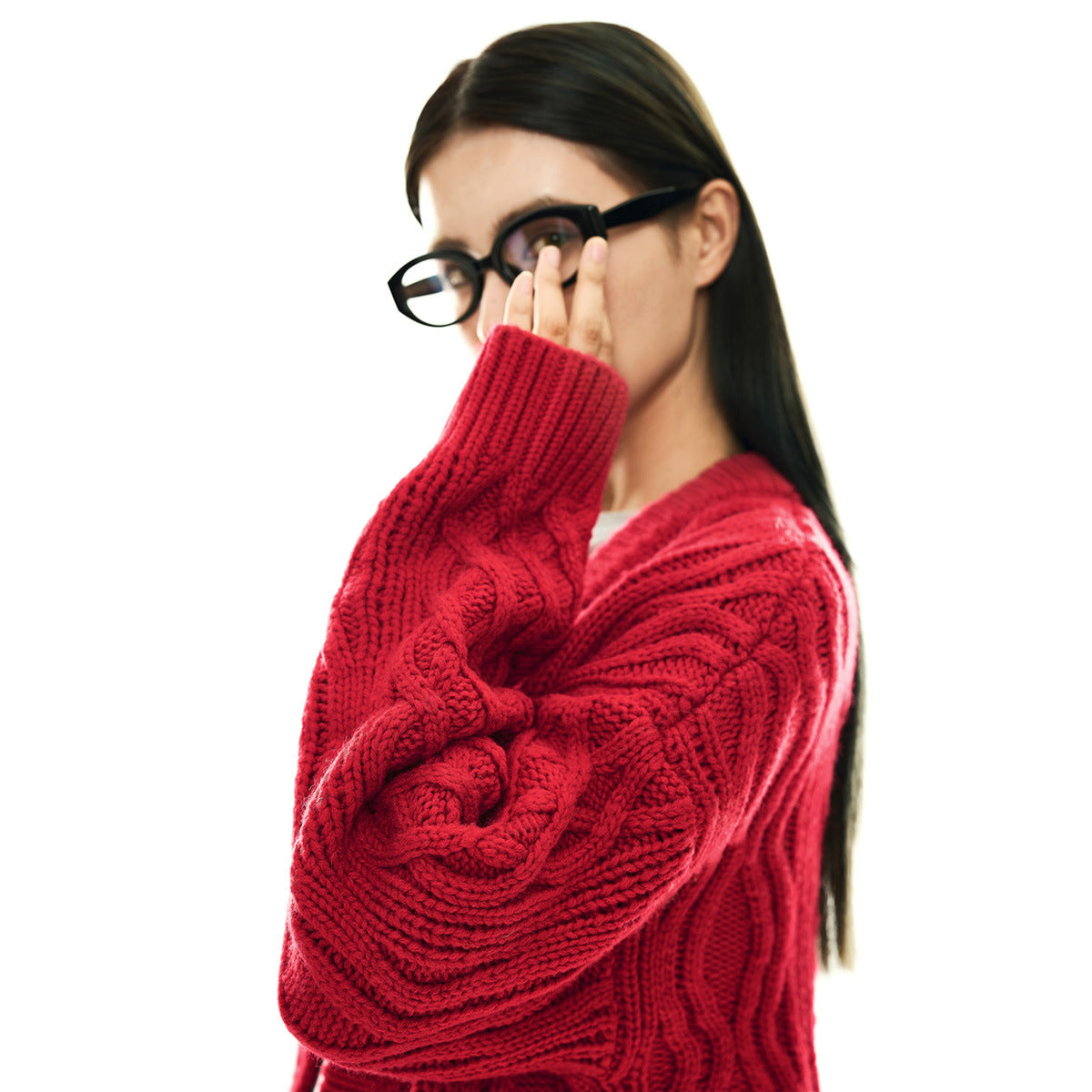 Ladies Oversize Knit Cardigan with Cable Pattern, Patch Pockets and Button Placket Chichicherry