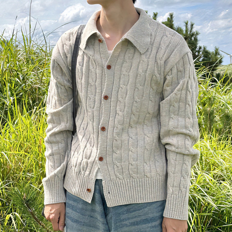 Herren Strickjacke mit Zopfmuster, Hemdkragen und durchgehender Knopfleiste Chichicherry