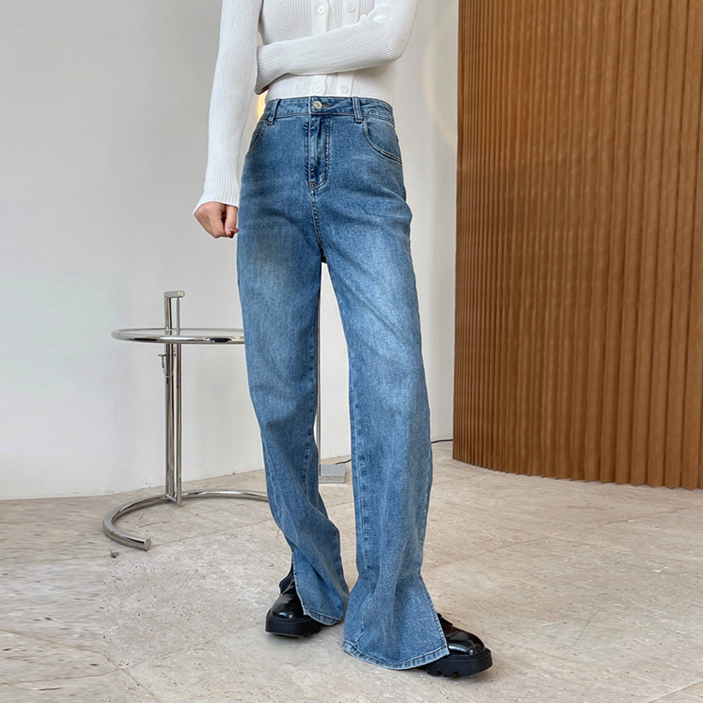 Women's High-Waisted Relaxed-Fit Jeans with Light Flare and Front Seam Chichicherry