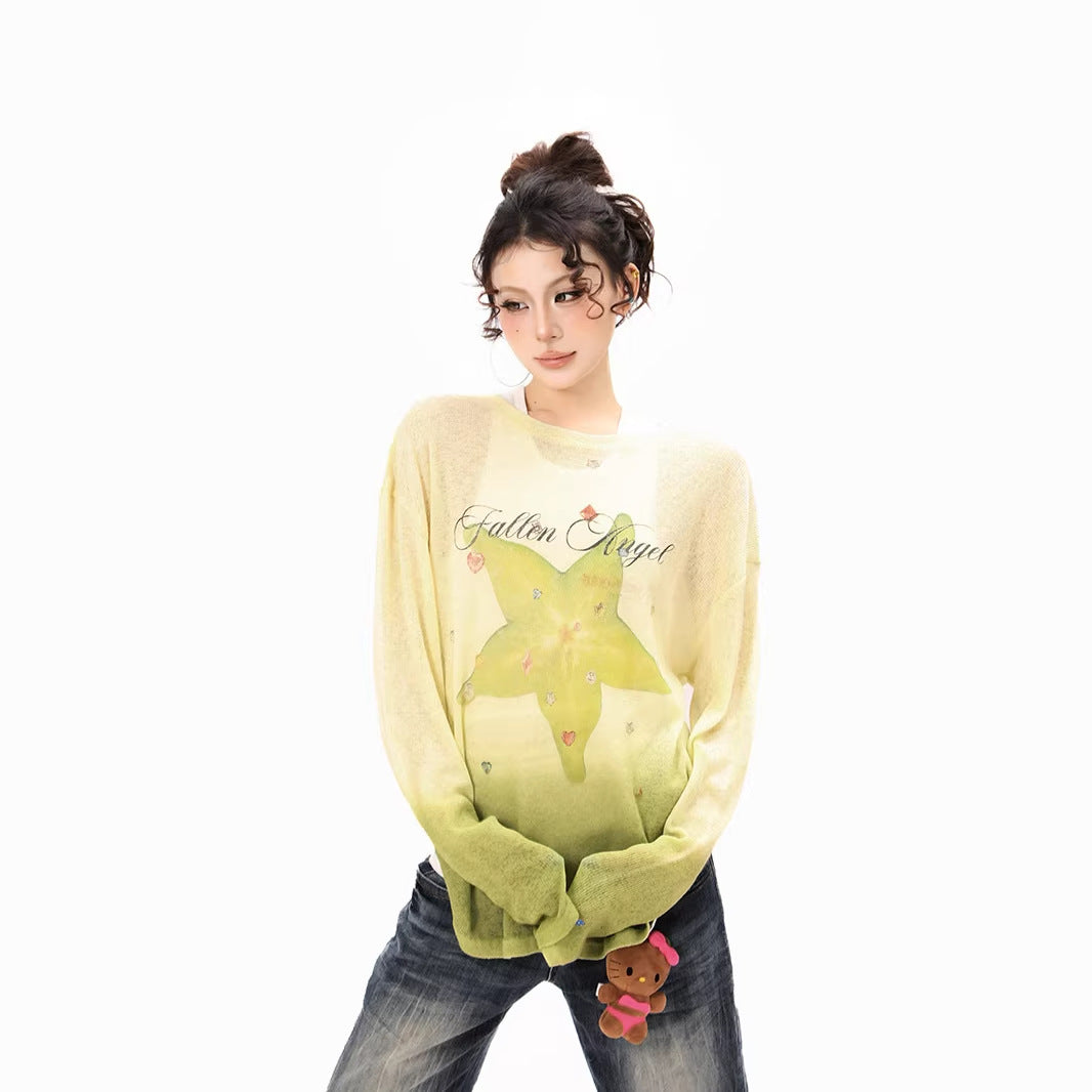 Women's long-sleeve shirt made of soft fine knit with dip-dye gradient and star flower print Chichicherry