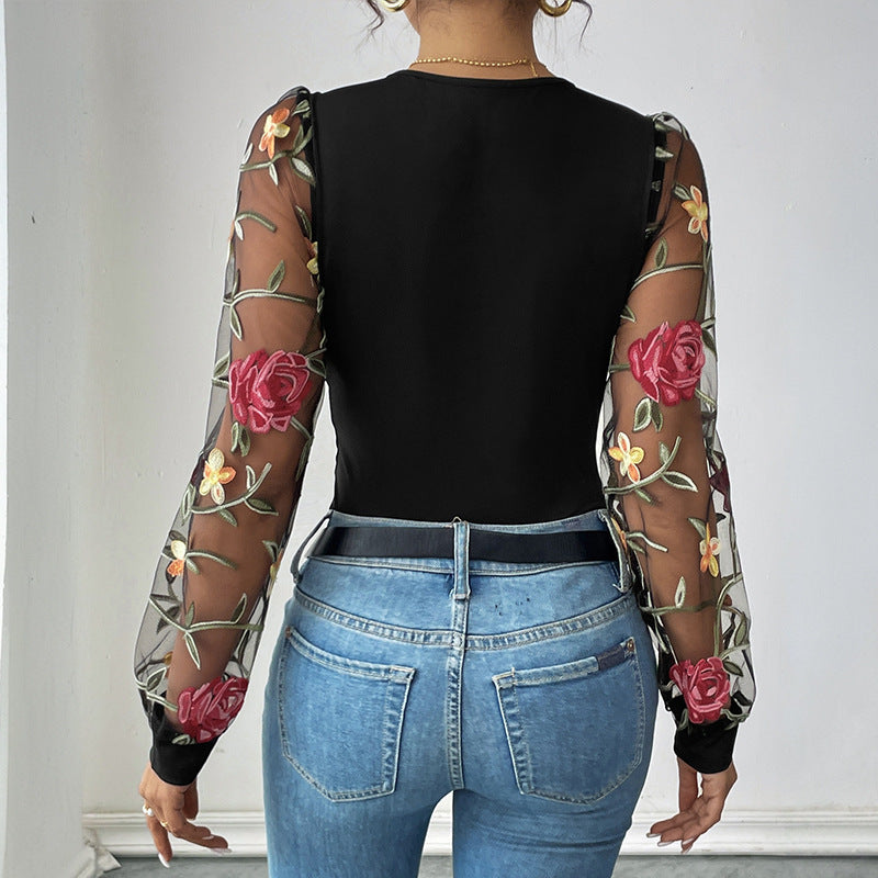 Women's Embroidered Mesh Body with V-Neck and Transparent Floral Sleeves Chichicherry