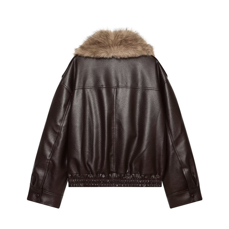 Women’s short-cut leather jacket with full fur collar and elastic hem Chichicherry