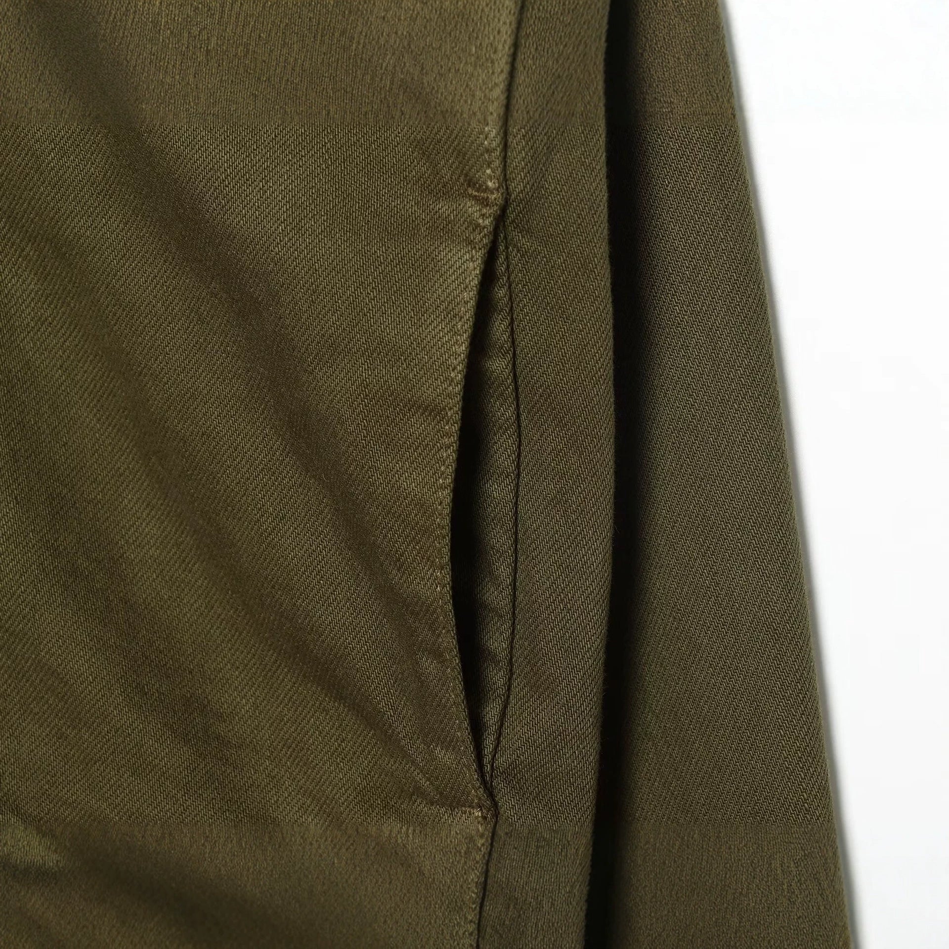 Women's Short Military-inspired Jacket with Stand Collar, Decorative Button Plackets and Full Zip Chichicherry