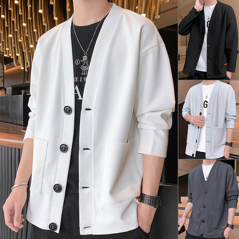 Men's Structured Cardigan with V-Neck, Three-Button Front and Patch Pockets Chichicherry
