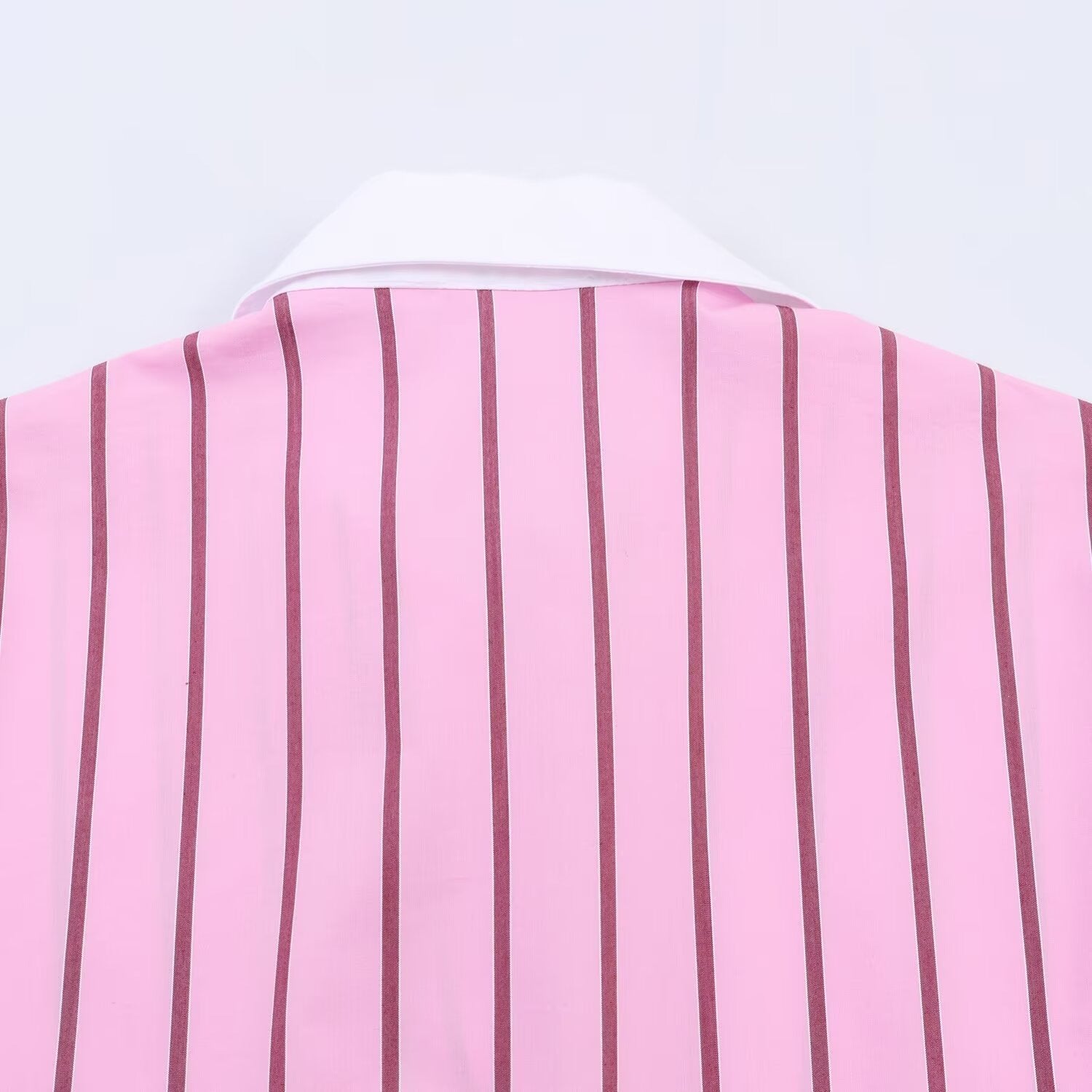 Women’s Oversize Shirt Blouse in Silk Look with Contrast Collar and Vertical Stripe Structure Chichicherry
