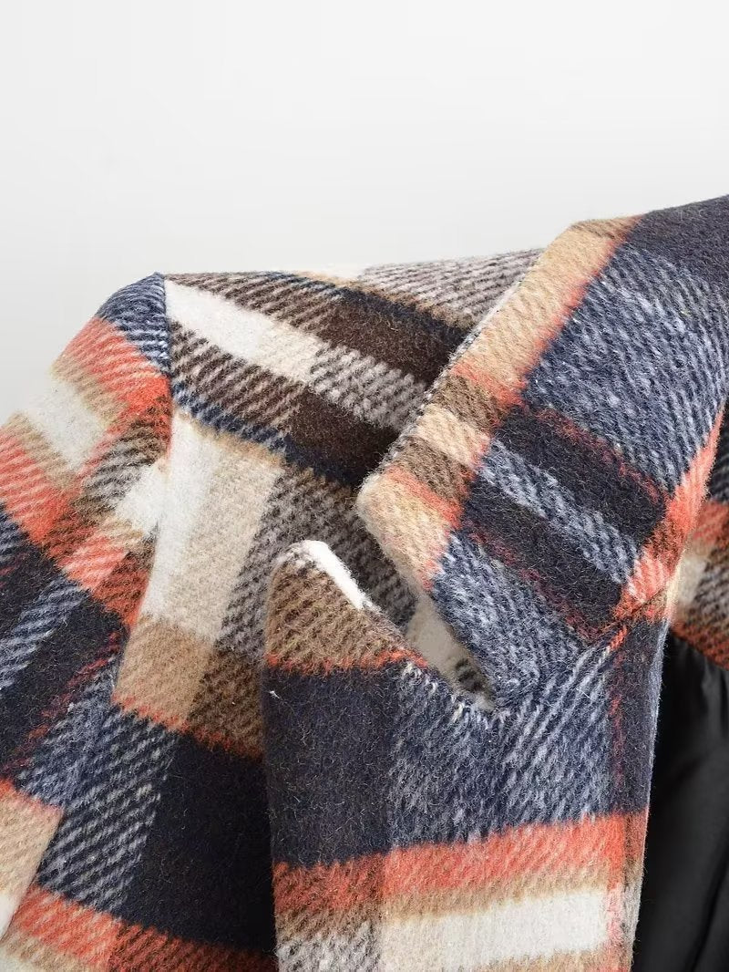 Women's Checked Wool Blend Single-Breasted Blazer with Notch Lapel and Flap Pockets Chichicherry