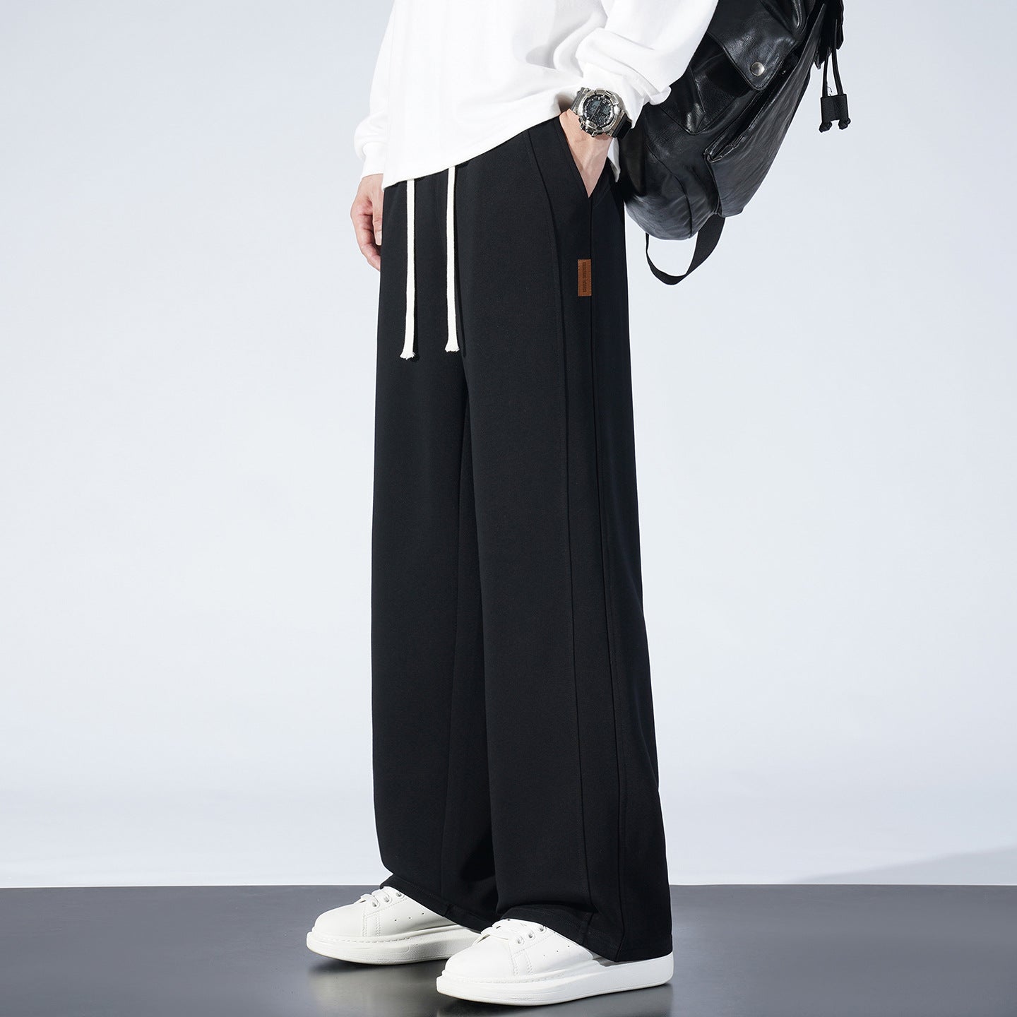 Women's Wide Lounge Sweatpants with Drawstring and Straight Leg Chichicherry