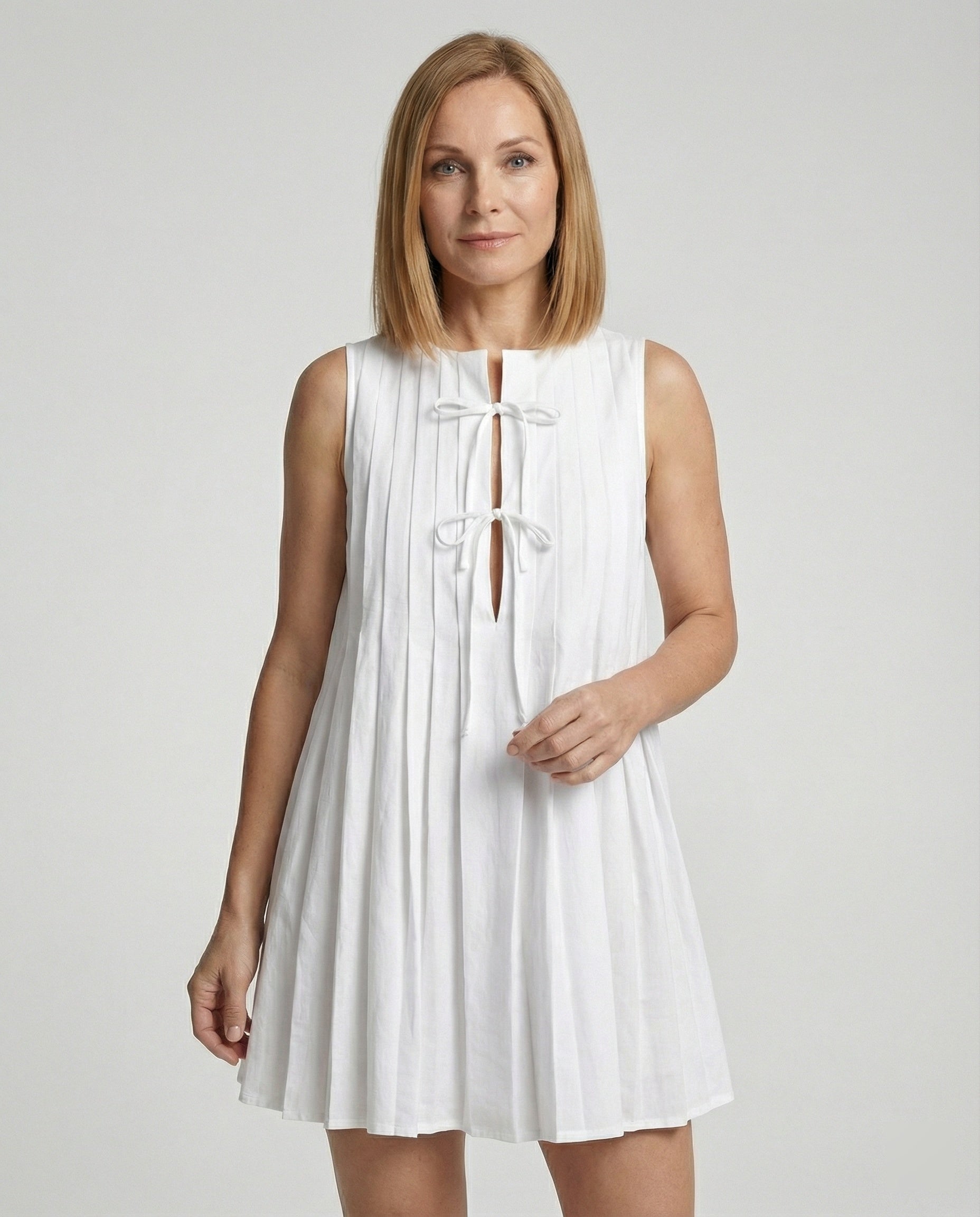 Women's Casual Dress Sleeveless with Pleats