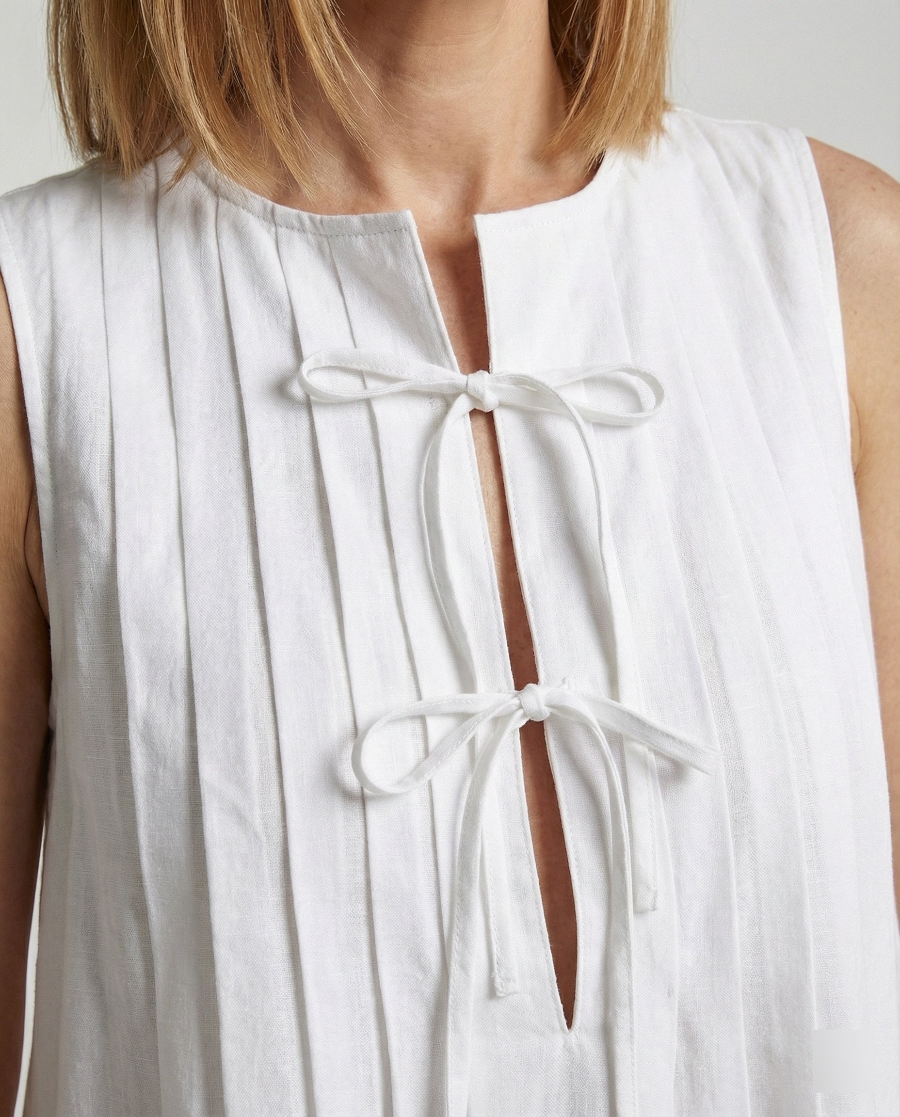 Women's Casual Dress Sleeveless with Pleats