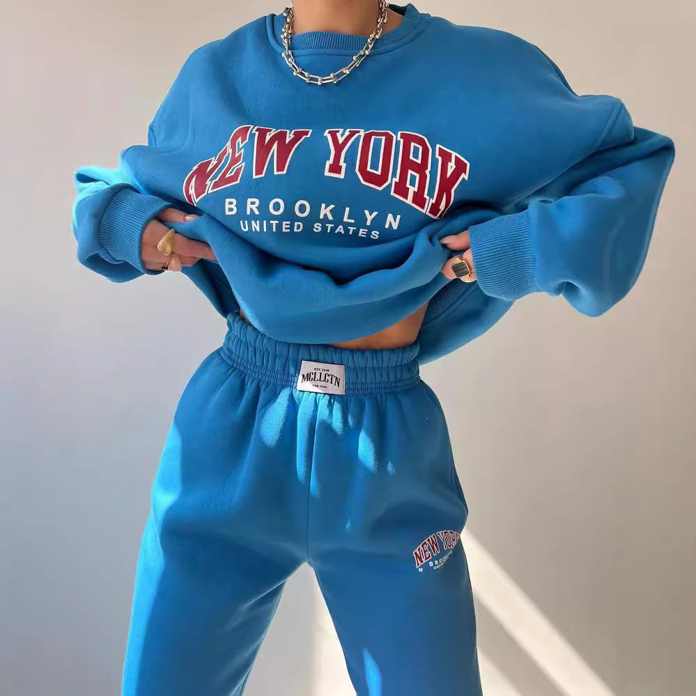 Damen Oversized Lounge-Set aus Baumwollfleece mit Collegestickerei und relaxed Jogginghose Chichicherry