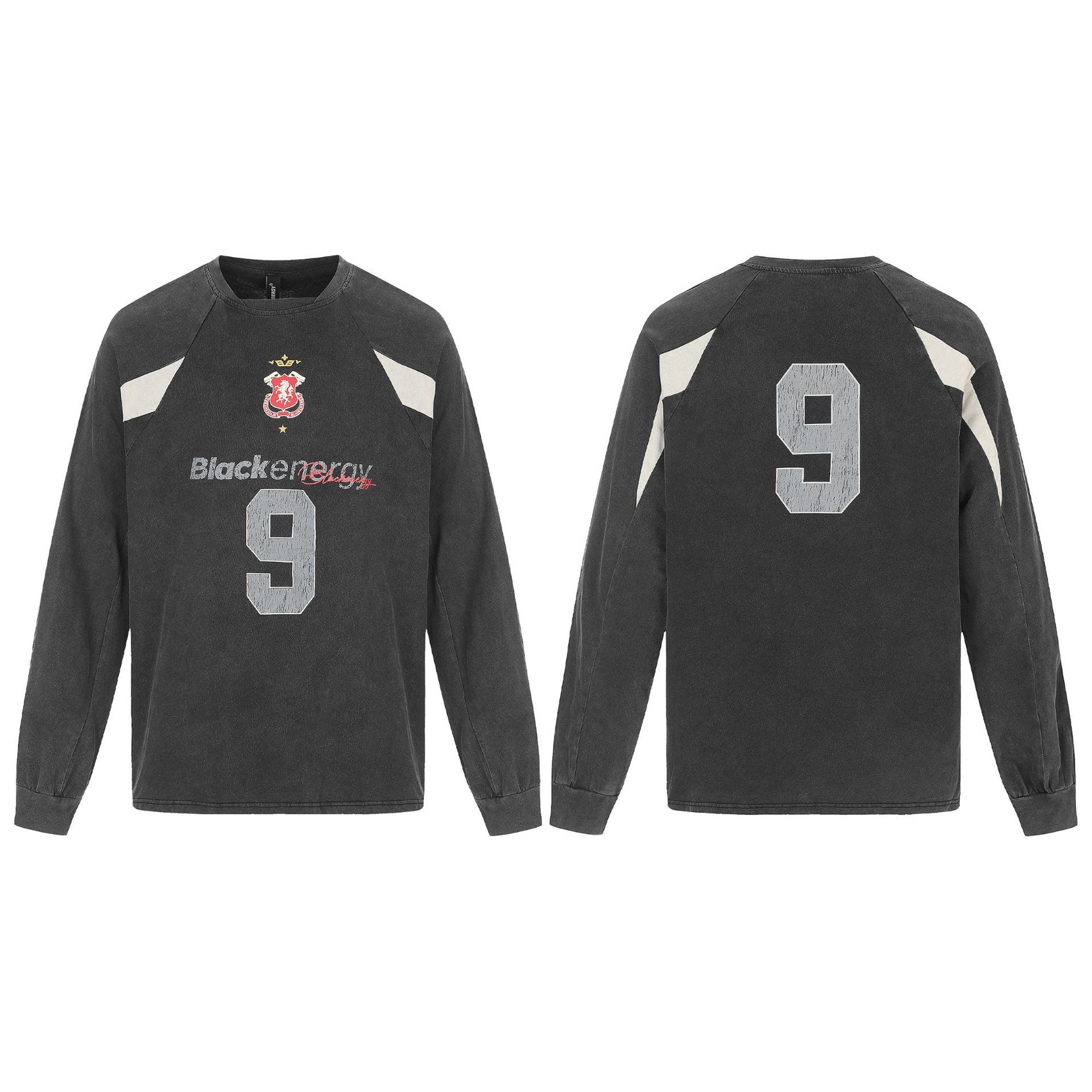 Men's retro sweatshirt in vintage sportswear look with raglan sleeves and number print Chichicherry