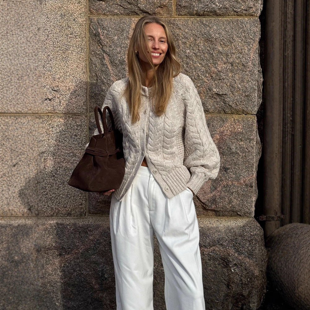 Women Chunky Knit Cable Pattern Cardigan with Balloon Sleeves Chichicherry