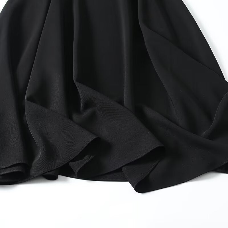 Women's maxi skirt with A-line, high waistband and decorative button placket Chichicherry