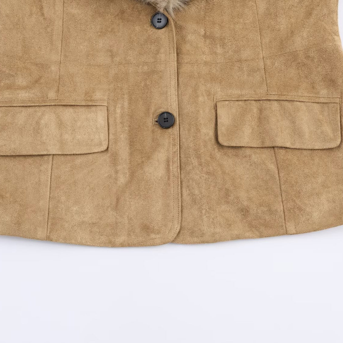Women's short jacket made of faux suede with voluminous faux fur collar and fur cuffs Chichicherry