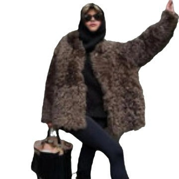 Women's Oversized Faux Fur Coat with High Collar and Teddy Texture Chichicherry