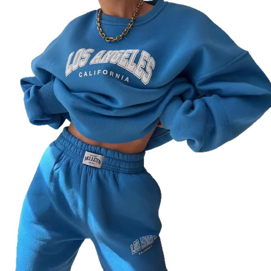 Damen Oversized Lounge-Set aus Baumwollfleece mit Collegestickerei und relaxed Jogginghose Chichicherry