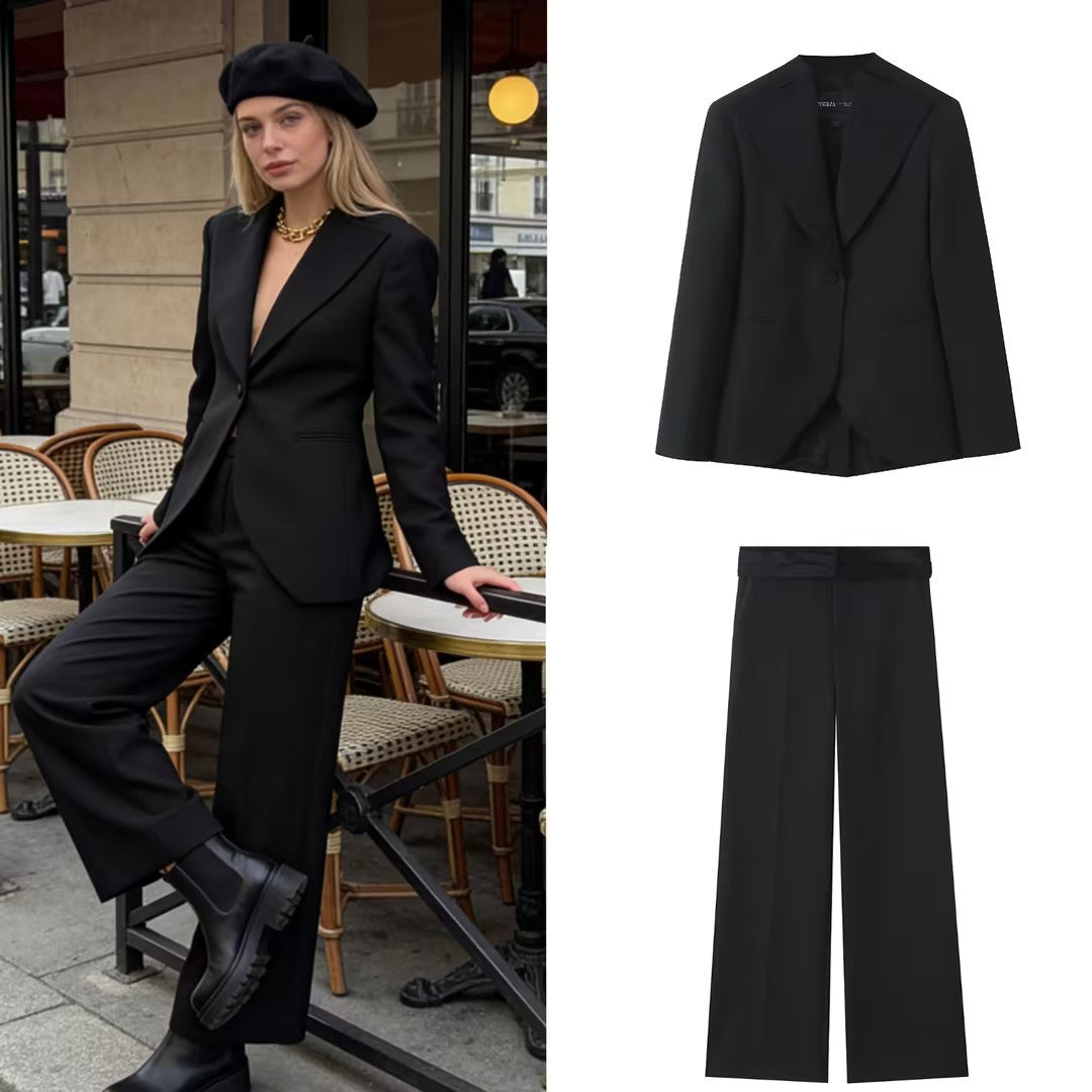 Women's Tailored Single-Button Blazer with Wide Shawl Collar and Narrow Silhouette Chichicherry