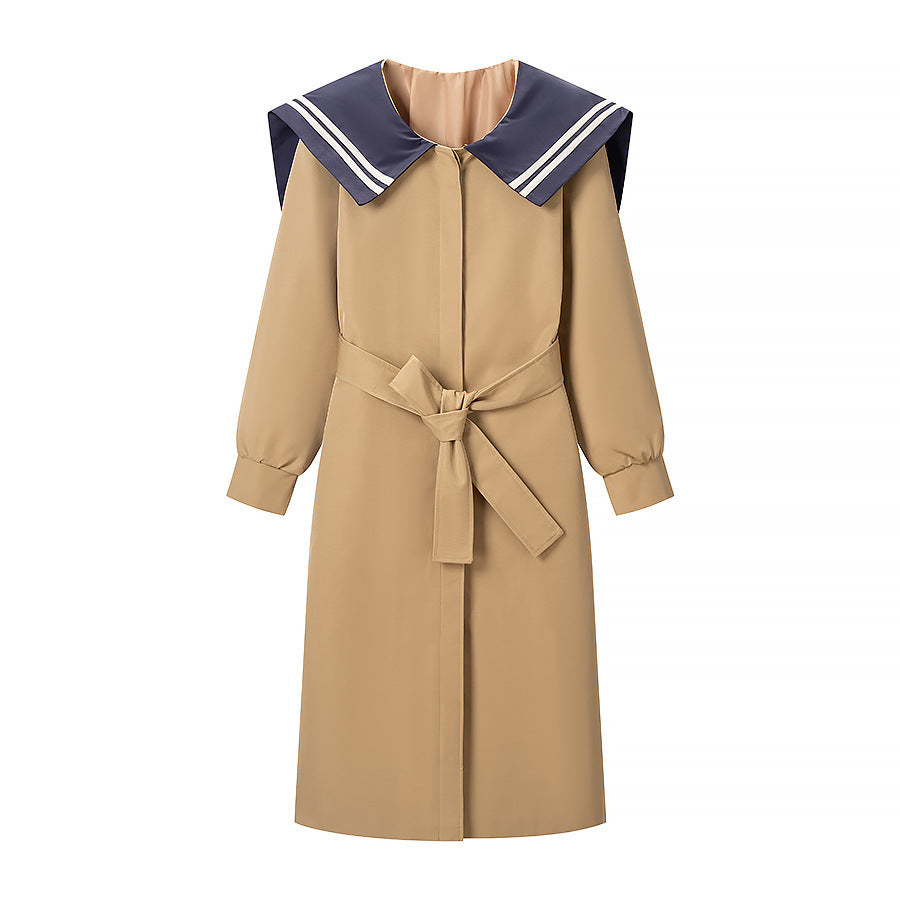 Women's coat with oversized sailor collar, belted waist and concealed button placket Chichicherry