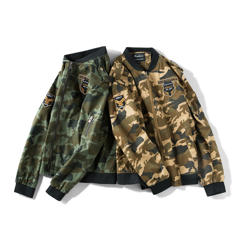 Men's Camouflage Bomber Jacket in Military Style with Patch Applications, Arm Pocket and Ribbed Cuffs Chichicherry